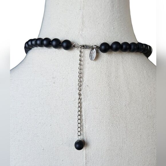 NWOT Lia Sophia Castile Black Agate Beads Pave Crystal Center Necklace - Picture 2 of 6